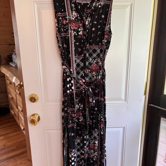 ♡ TORRID MAXI DRESS - Picture 10 of 11
